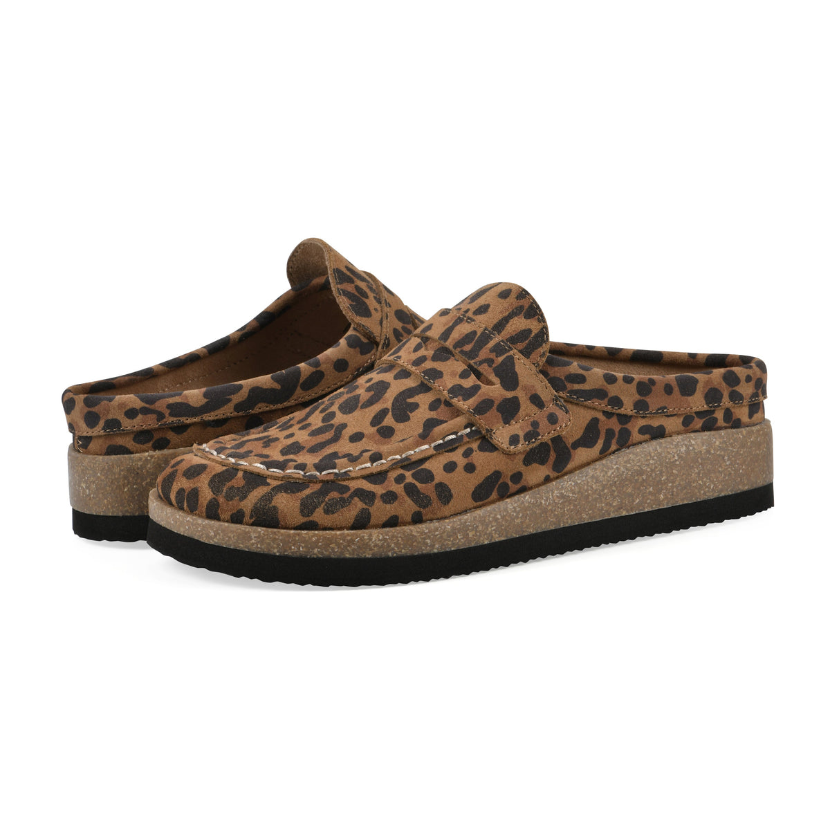 Women's wooden clogs