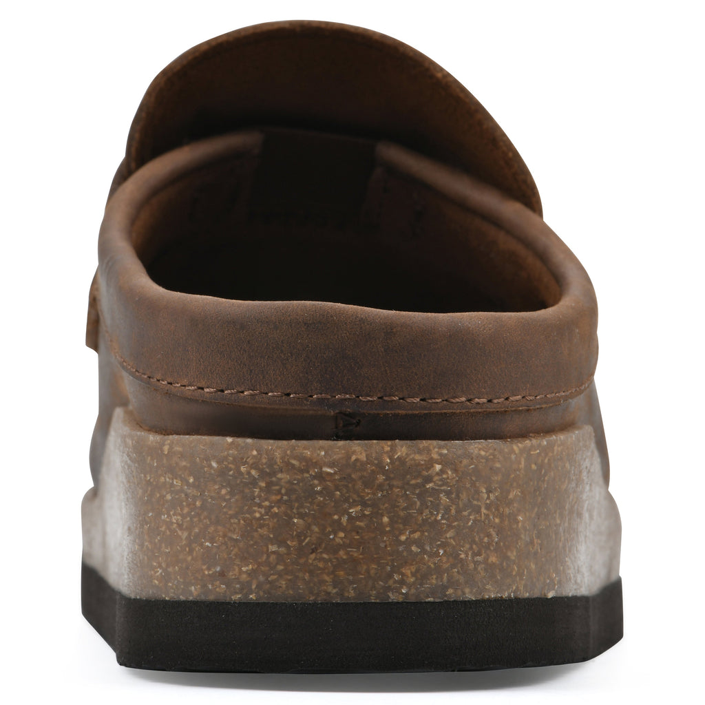Women's wooden clogs