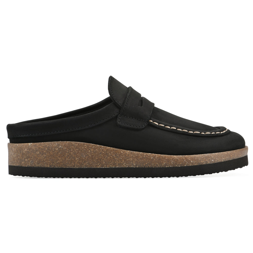 Women's wooden clogs