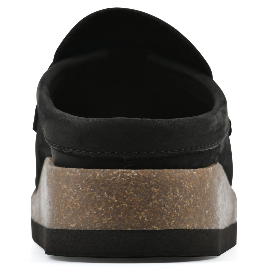 Women's wooden clogs